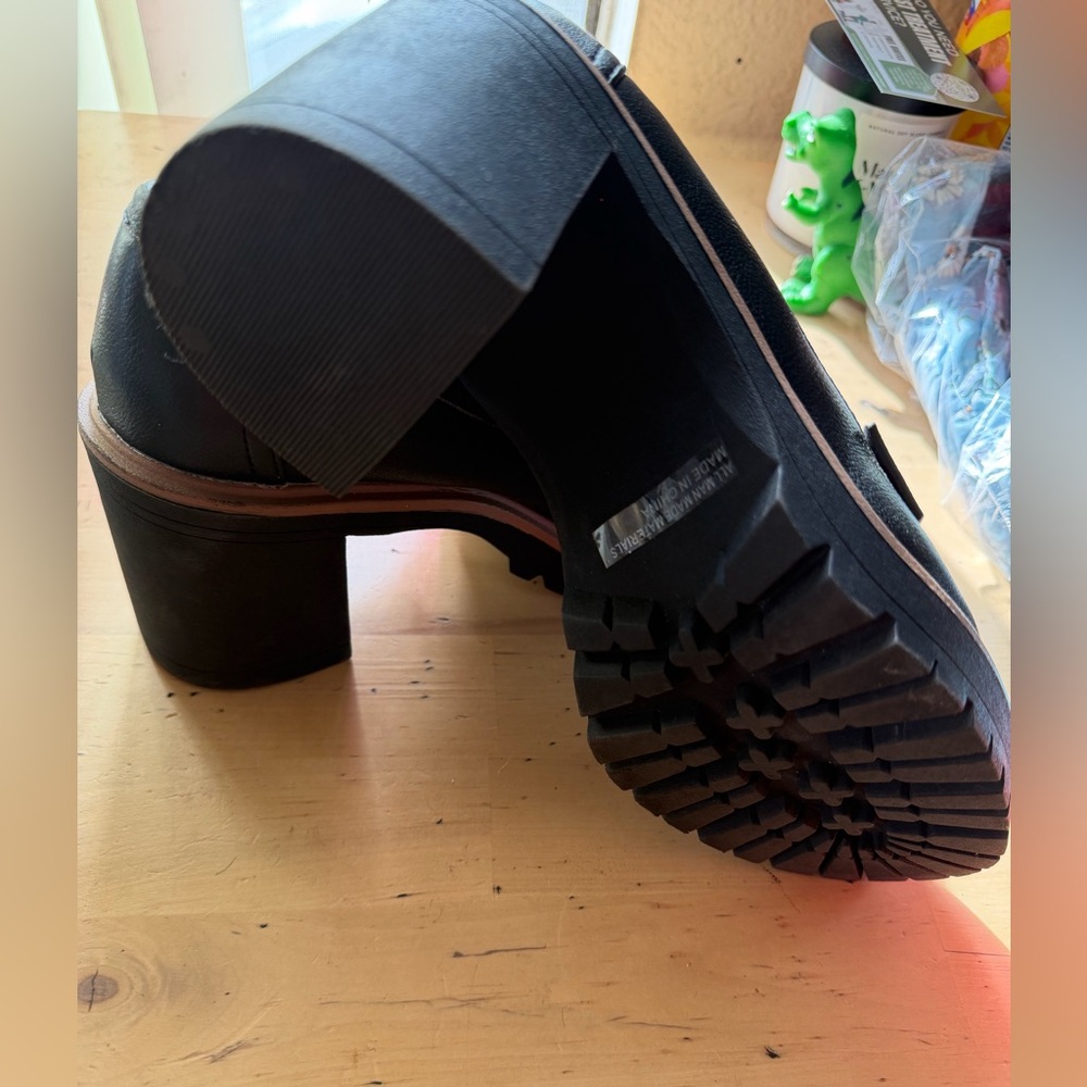 Dolce Vita Black Platform Penny Loafers Lug Sole Block Heel Size 9.5 - Picture 7 of 9